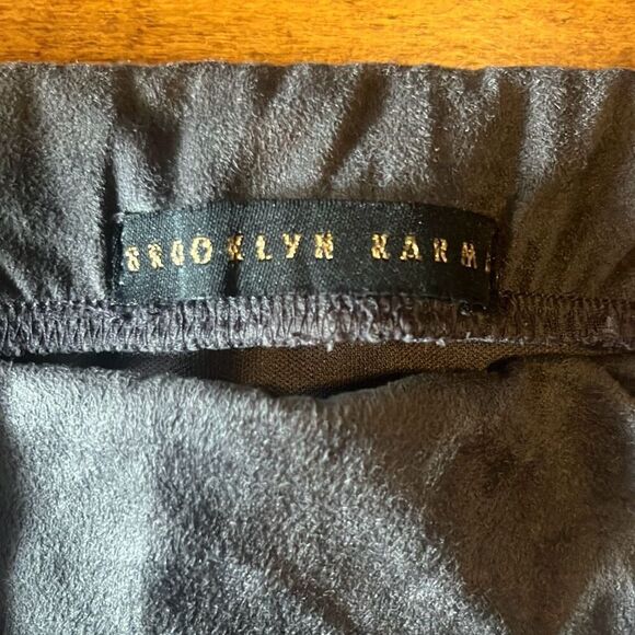 Brooklyn Karma Y2K Vintage Gray Faux Suede Stretch Mini Skirt Small Boho Fall - Picture 4 of 7
